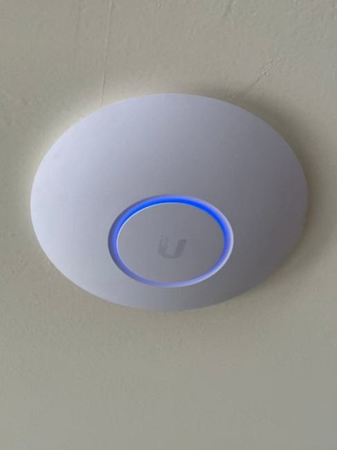 Unifi Wi-Fi建置安裝案例：Wi-Fi6 PRO 雙頻高效無線基地台