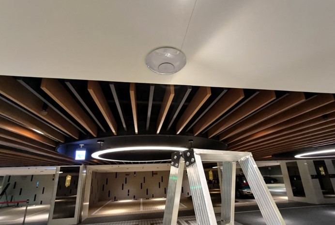 弱電設備:裝上AP,讓接待大廳有暢通Wi-Fi