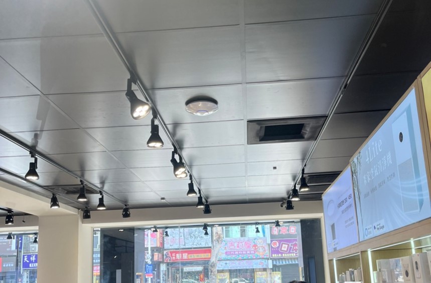 Unifi Wi-Fi網路系統規劃的主要設備現場照