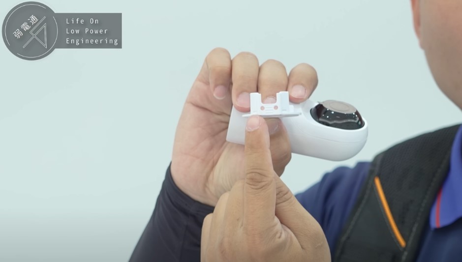 Unifi G3 Flex攝影機鏡頭所附的底座能適應多種安裝位置