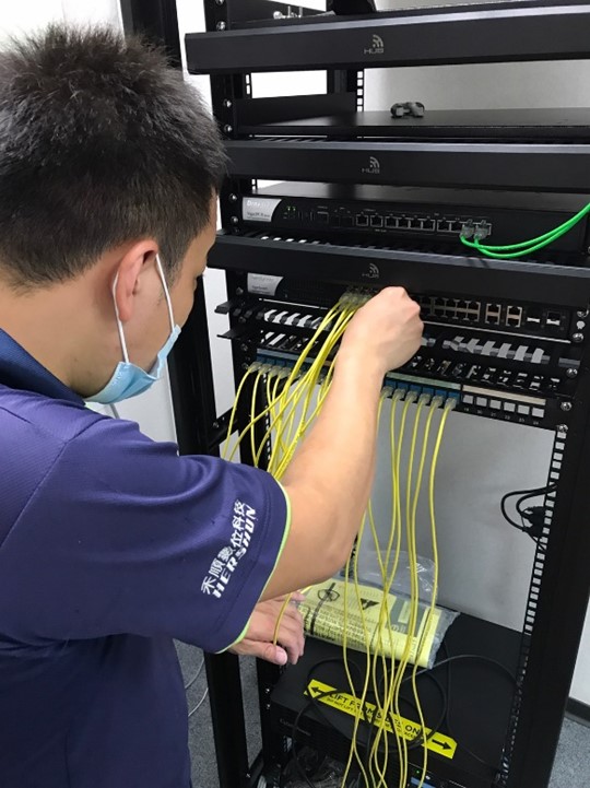機櫃設備接線整理