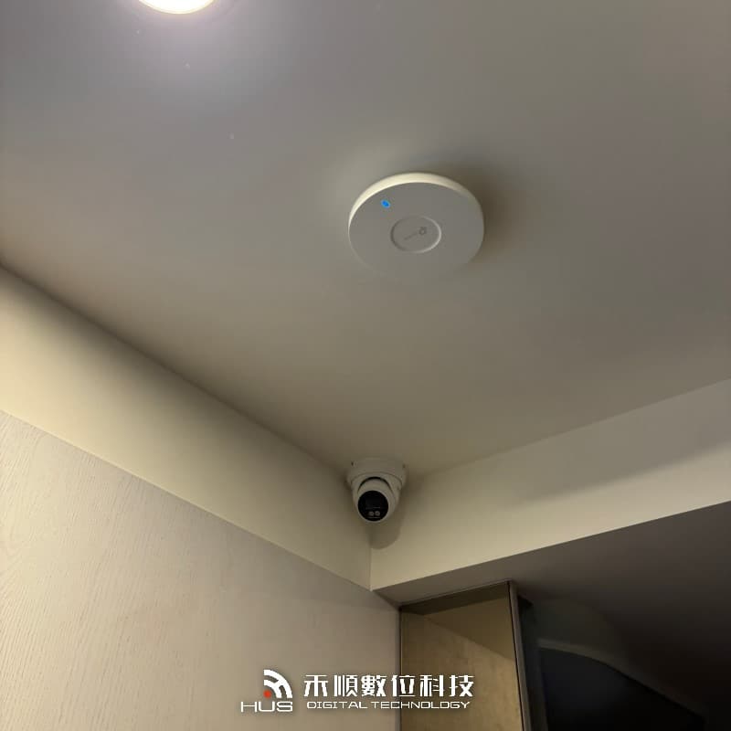 診所弱電安裝案例照-高雄鼓山監視器、網路升級